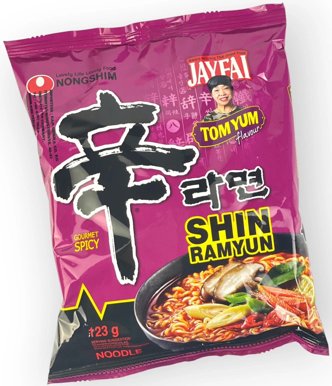 Koreańska Zupka Błyskawiczna Instant Ostra Shin Ramyun Tom Yum 123g NONG SHIM